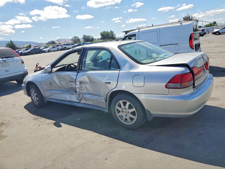 2002 Honda Accord VIN 1HGCG66842A174953 COPART salvage auction — SIDE, CA - SALVAGE CERTIFICATE, sold $425 on 2026-07-09 (photo 2)