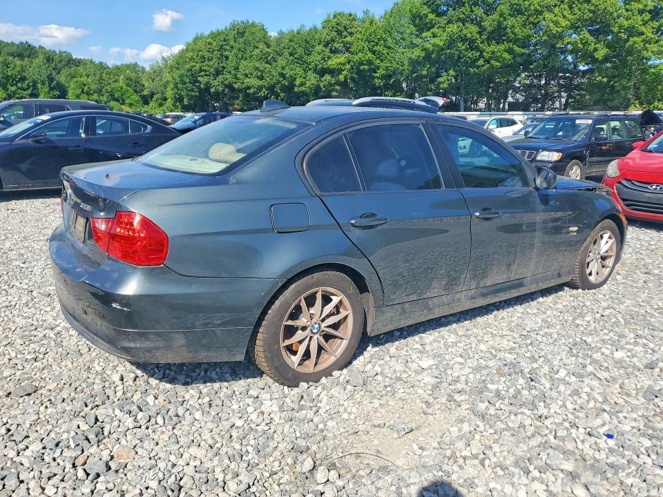 2010 BMW 3 series VIN WBAPK5C50AA647679 COPART salvage auction — MECHANICAL, MA - CERTIFICATE OF TITLE, sold $450 on 2026-07-30 (photo 3)