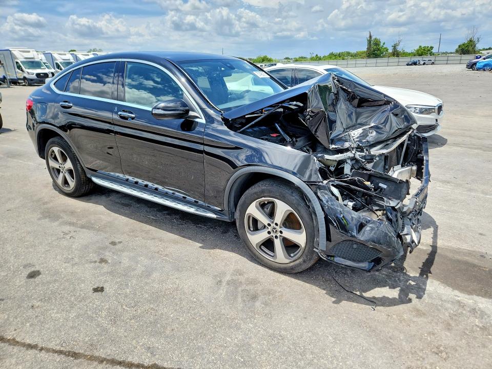 2018 Mercedes-benz Glc VIN WDC0J4KB5JF330468 COPART salvage auction — FRONT END, Fl - Certificate Of Title, sold $8,400 on 2026-07-21 (photo 4)