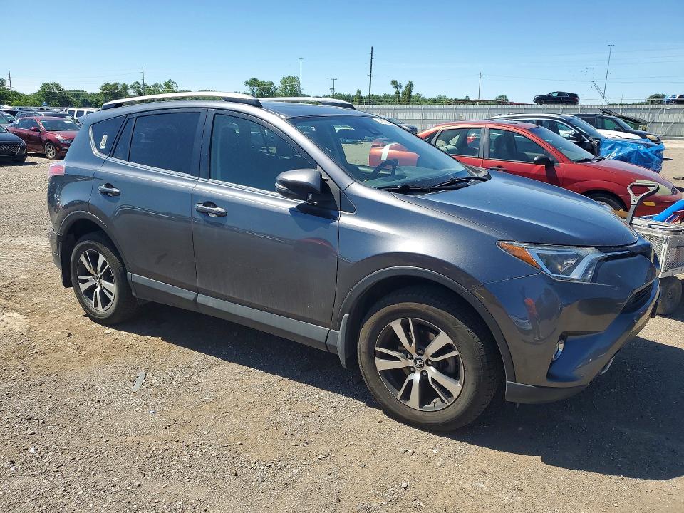 2018 Toyota VIN JTMRFREV7JD235584 COPART salvage auction — REAR END, Ia - Cert Of Title-Salvage Title, sold $8,000 on 2026-07-17 (photo 4)