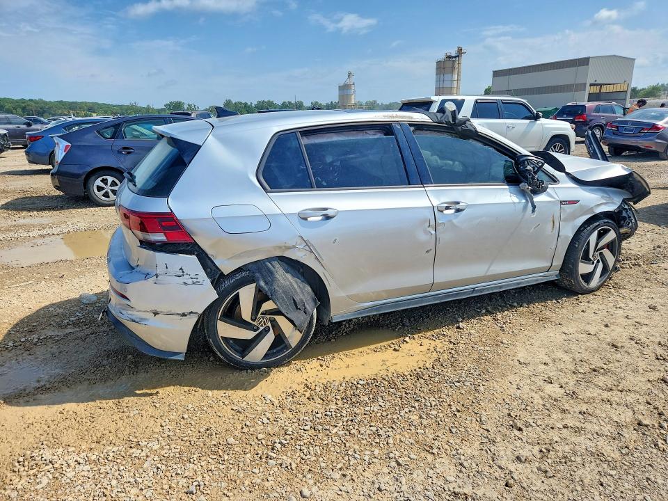 2022 Volkswagen Gti VIN WVWL87CD1NW123453 COPART salvage auction — FRONT END, Salvage Title, sold $450 on 2026-08-13 (photo 3)