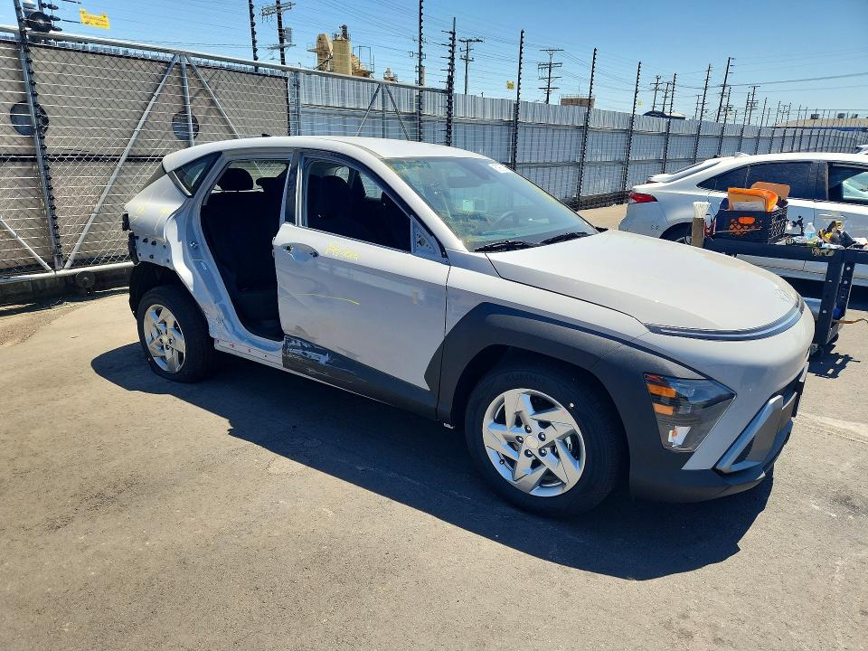 2026 Hyundai Kona VIN KM8HA3AB4TU479856 COPART salvage auction — SIDE, Ca - Salvage Certificate, sold $5,900 on 2026-07-22 (photo 4)