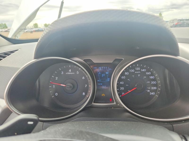 2016 Hyundai Veloster VIN KMHTC6AD7GU265456 COPART salvage auction — MECHANICAL, Ab - Bos - Active, sold $975 on 2026-07-14 (photo 9)