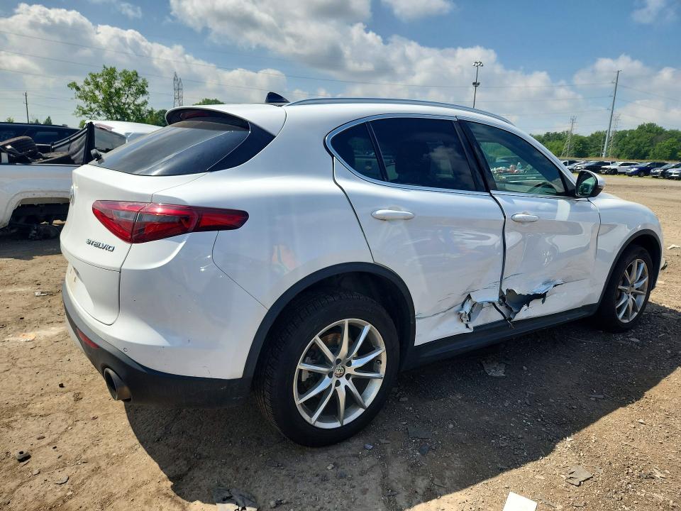 2018 Alfa romeo Stelvio VIN ZASFAKBN3J7B84443 COPART salvage auction — SIDE, MI - CERTIFICATE OF TITLE, sold $700 on 2026-07-21 (photo 3)