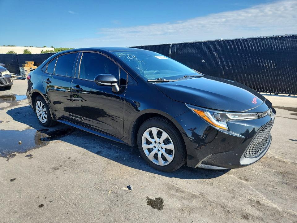2022 Toyota Corolla VIN 5YFEPMAE2NP334837 COPART salvage auction — REAR END, Fl - Cert Of Title Slvg Rebuildable, sold $5,400 on 2026-07-16 (photo 4)