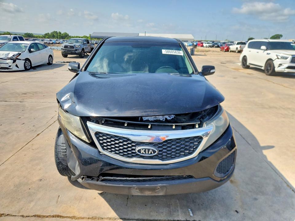 2013 Kia VIN 5XYKT3A13DG322530 COPART salvage auction — FRONT END, TX - SALVAGE VEHICLE TITLE, sold $200 on 2026-07-27 (photo 5)