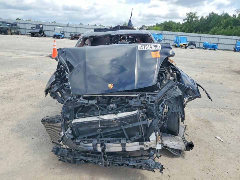 2019 Porsche Cayenne VIN WP1AB2AY2KDA62752 COPART salvage auction — ALL OVER, SC - CERT OF TITLE-SALVAGE, sold $425 on 2026-07-27 (photo 5)