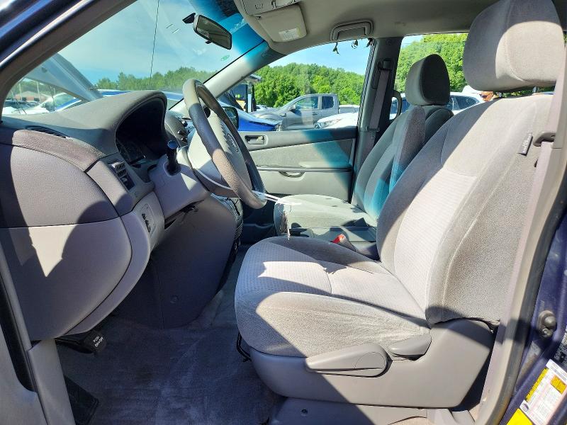2010 Toyota Sienna VIN 5TDKK4CC4AS296848 COPART salvage auction — FRONT END, MA - CERT OF TITLE-RECONSTRCTD COLL, sold $625 on 2026-07-08 (photo 7)