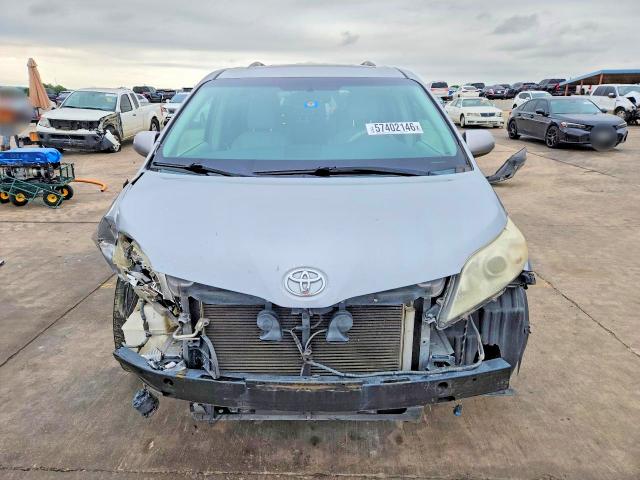 2012 Toyota Sienna VIN 5TDYK3DC1CS276921 COPART salvage auction — FRONT END, Tx - Salvage Vehicle Title, sold $1,600 on 2026-07-07 (photo 5)