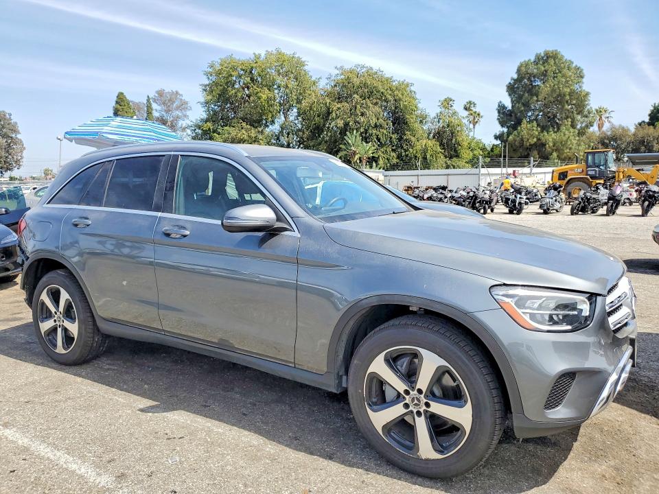 2020 Mercedes-benz Glc VIN W1N0G8DB4LF762070 COPART salvage auction — REAR END, Ca - Salvage Certificate, sold $10,400 on 2026-07-24 (photo 4)