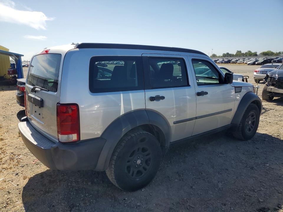 2007 Dodge Nitro VIN 1D8GT28K17W556317 COPART salvage auction — SIDE, Nv - Dis/Dlr/Exp Only Clean Title, sold $700 on 2026-07-02 (photo 3)