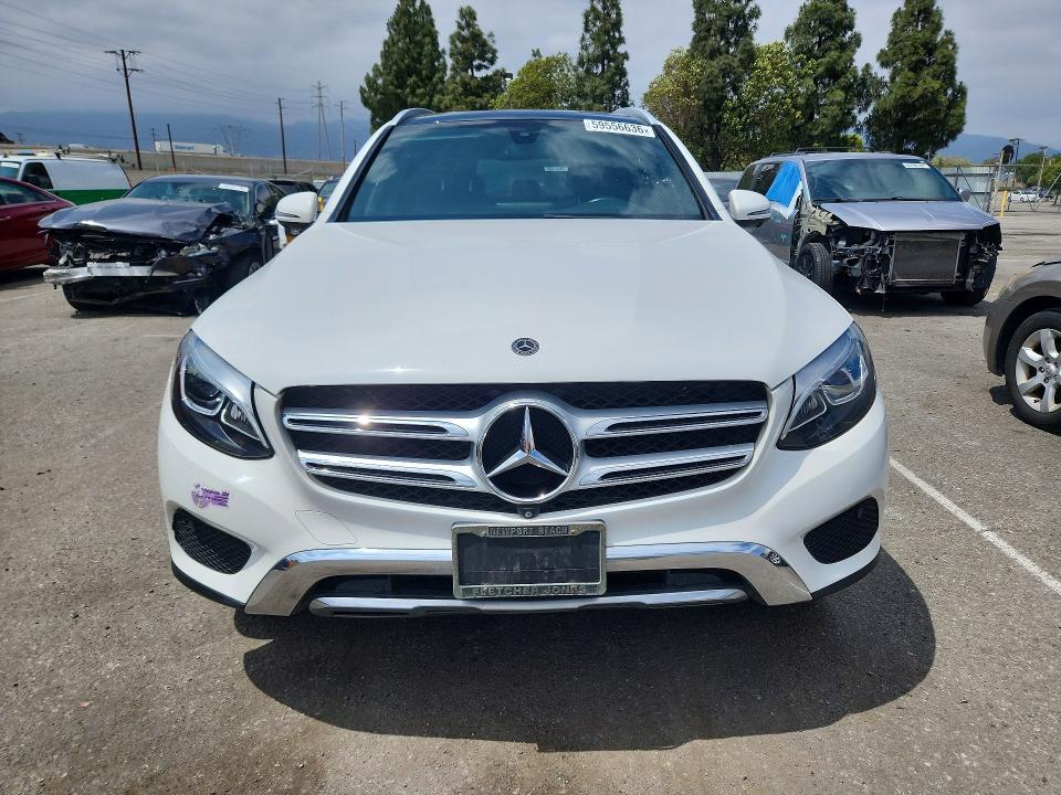 2019 Mercedes-benz Glc VIN WDC0G5EB0KF572280 COPART salvage auction — NORMAL WEAR, Ca - Dis/Dlr/Exp Only Clean Title, sold $4,750 on 2026-07-28 (photo 5)