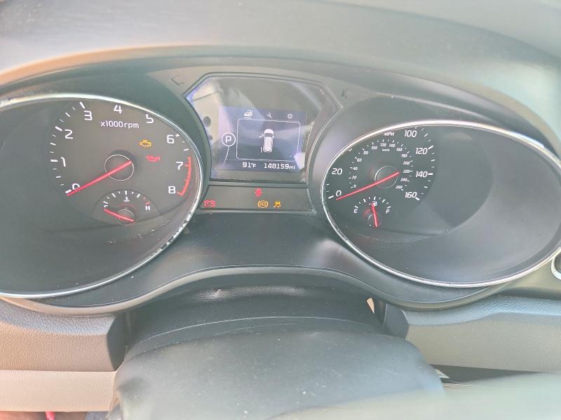2017 Kia SEDONA VIN KNDMB5C10H6283814 COPART salvage auction — FRONT END, Tx - Salvage Vehicle Title, sold $900 on 2026-07-29 (photo 9)