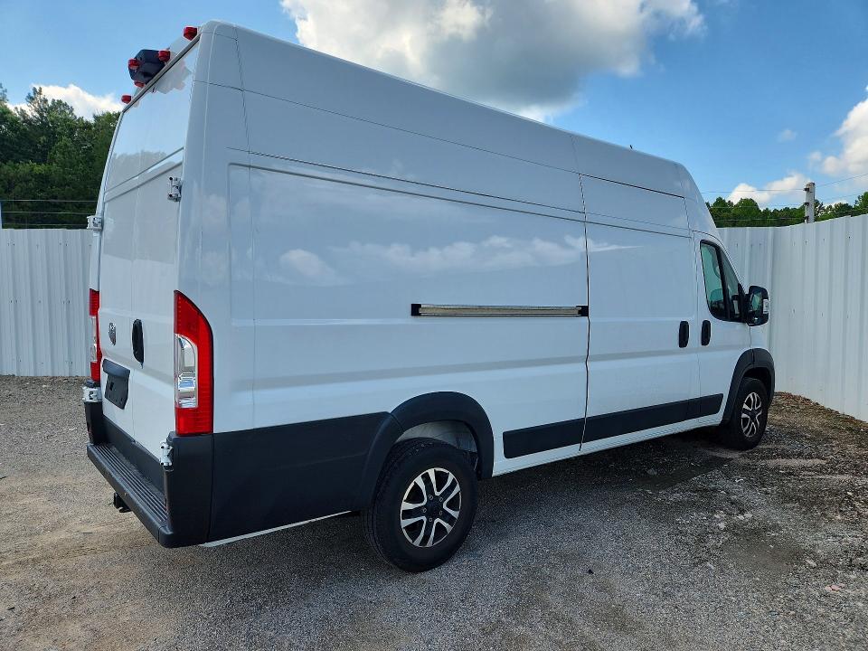 2023 Ram Promaster 3500 VIN 3C6MRVZG1PE594966 COPART salvage auction — MINOR DENT/SCRATCHES, VA - CERTIFICATE OF TITLE, sold $28,000 on 2026-07-30 (photo 3)