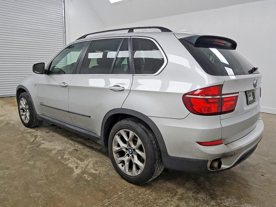 2013 BMW X5 VIN 5UXZV4C53D0E00908 COPART salvage auction — MINOR DENT/SCRATCHES, GA - CERTIFICATE OF TITLE, sold $3,600 on 2026-07-16 (photo 2)