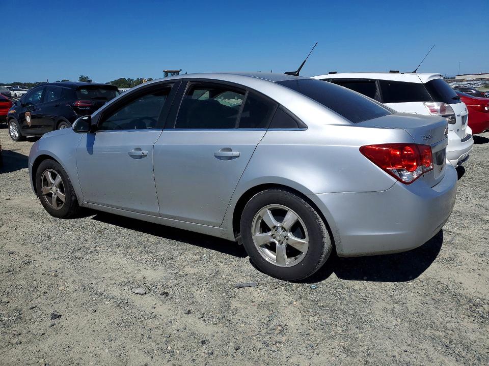 2013 Chevrolet Cruze VIN 1G1PC5SB7D7168449 COPART salvage auction — MINOR DENT/SCRATCHES, Ca - Dis/Dlr/Exp Only Clean Title, sold $400 on 2026-07-02 (photo 2)