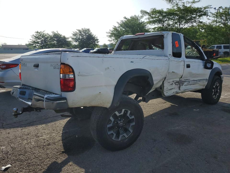 2004 Toyota Tacoma VIN 5TEWN72N54Z313936 COPART salvage auction — ALL OVER, Ky - Cert Of Title-Salvage, sold $1,600 on 2026-07-30 (photo 3)