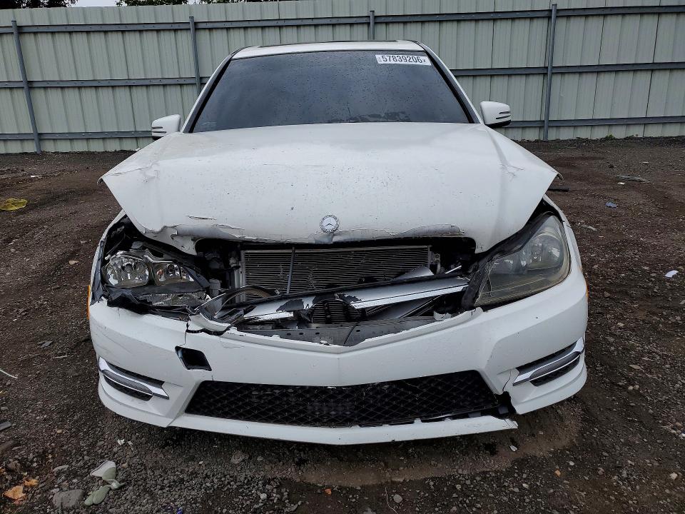 2014 Mercedes-benz C class VIN WDDGF8AB3EA922247 COPART salvage auction — FRONT END, Ct - Certificate Of Title, sold $1,250 on 2026-07-31 (photo 5)
