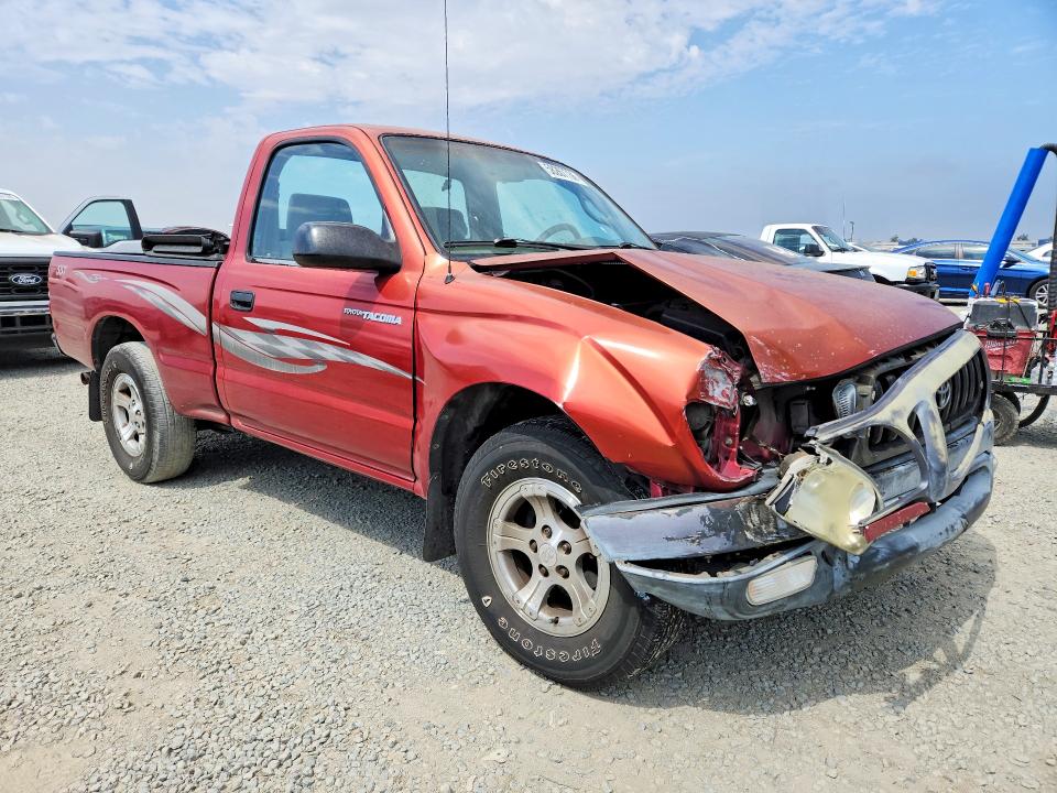 2002 Toyota Tacoma VIN 5TENL42N52Z015982 COPART salvage auction — FRONT END, CA - SALVAGE CERTIFICATE, sold $2,500 on 2026-07-28 (photo 4)