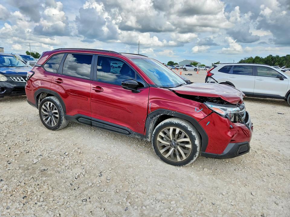 2025 Subaru Forester VIN JF2SLDTC1SH596349 COPART salvage auction — FRONT END, Tx - Salvage Vehicle Title, sold $12,900 on 2026-07-09 (photo 4)
