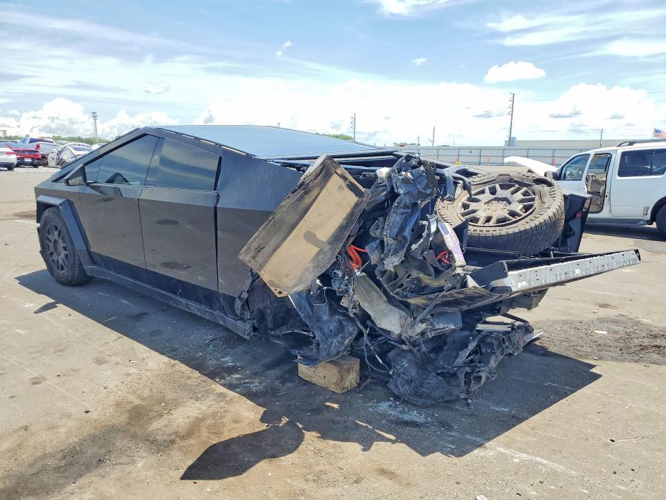 2024 Tesla VIN 7G2CEHED9RA013718 COPART salvage auction — REAR END, Fl - Certificate Of Destruction, sold $17,600 on 2026-07-08 (photo 2)