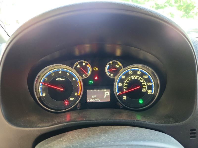 2011 Suzuki Sx4 VIN JS2YB5A38B6304170 COPART salvage auction — MINOR DENT/SCRATCHES, Vt - Certificate Of Title, sold $450 on 2026-07-06 (photo 9)