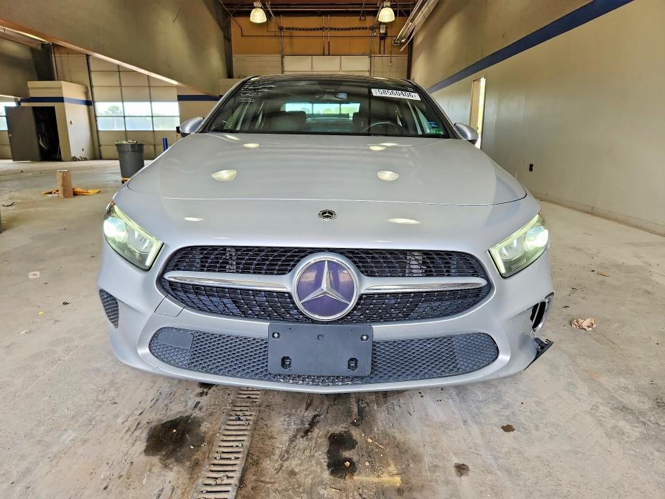 2020 Mercedes-benz A-klasse VIN W1K3G4FB1LJ200012 COPART salvage auction — REAR END, Va - Cert Of Title - Salvage, sold $2,700 on 2026-07-24 (photo 5)