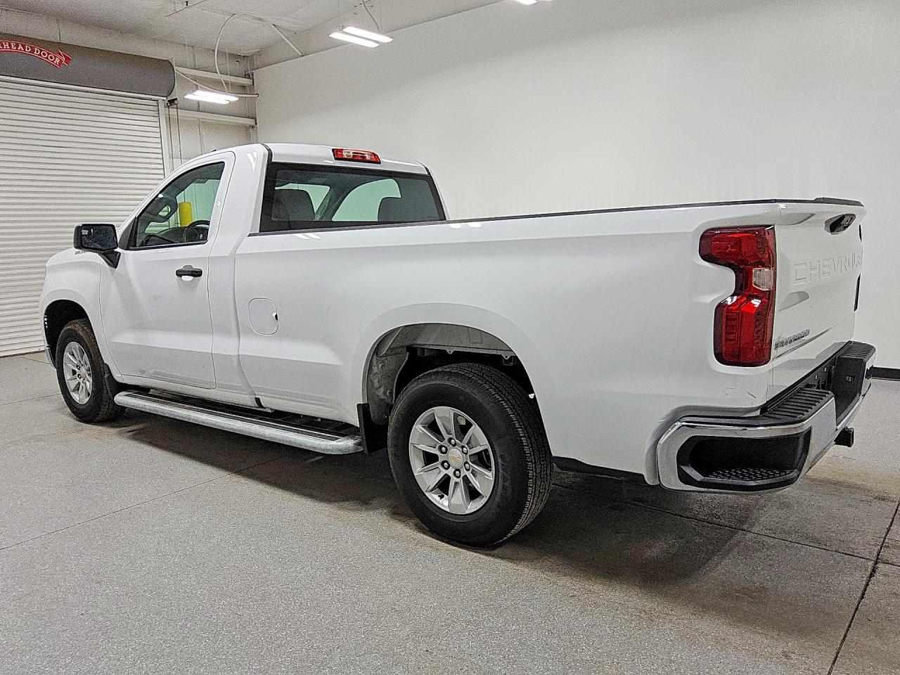 2024 Chevrolet Silverado 1500 VIN 3GCNAAED2RG327464 COPART salvage auction — Minor Dent/Scratches, AZ - CERTIFICATE OF TITLE, sold $21,750 on 2026-07-07 (photo 2)