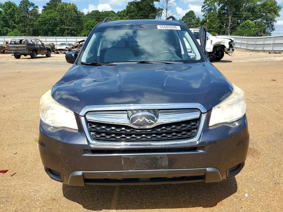 2015 Subaru VIN JF2SJADCXFH409893 COPART salvage auction — SIDE, TX - SALVAGE VEHICLE TITLE (P), sold $375 on 2026-07-20 (photo 5)