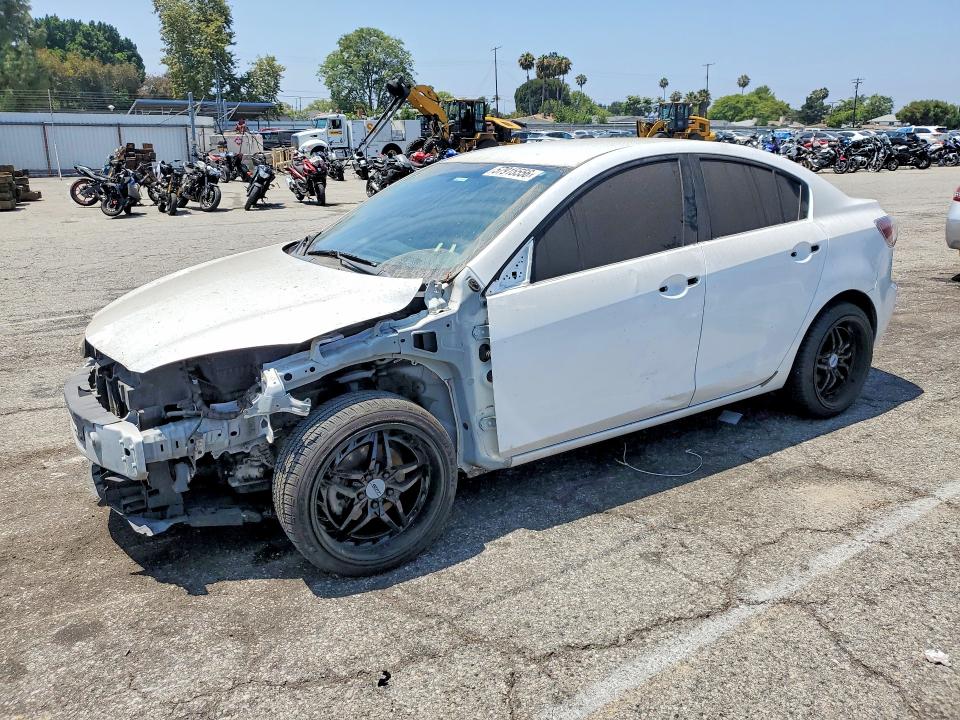2011 Mazda 3 VIN JM1BL1VG4B1455457 COPART salvage auction — FRONT END, Ca - Salvage Certificate, sold $275 on 2026-07-24 (photo 1)