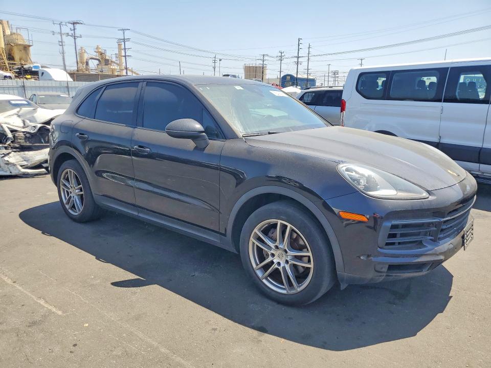 2019 Porsche Cayenne VIN WP1AA2AY0KDA01144 COPART salvage auction — MINOR DENT/SCRATCHES, Ca - Certificate Of Title (P), sold $15,900 on 2026-08-05 (photo 4)