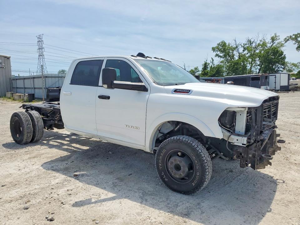 2022 Ram 3500 VIN 3C7WRSCL2NG238858 COPART salvage auction — FRONT END, Il - Certificate Of Title, sold $12,000 on 2026-07-27 (photo 4)