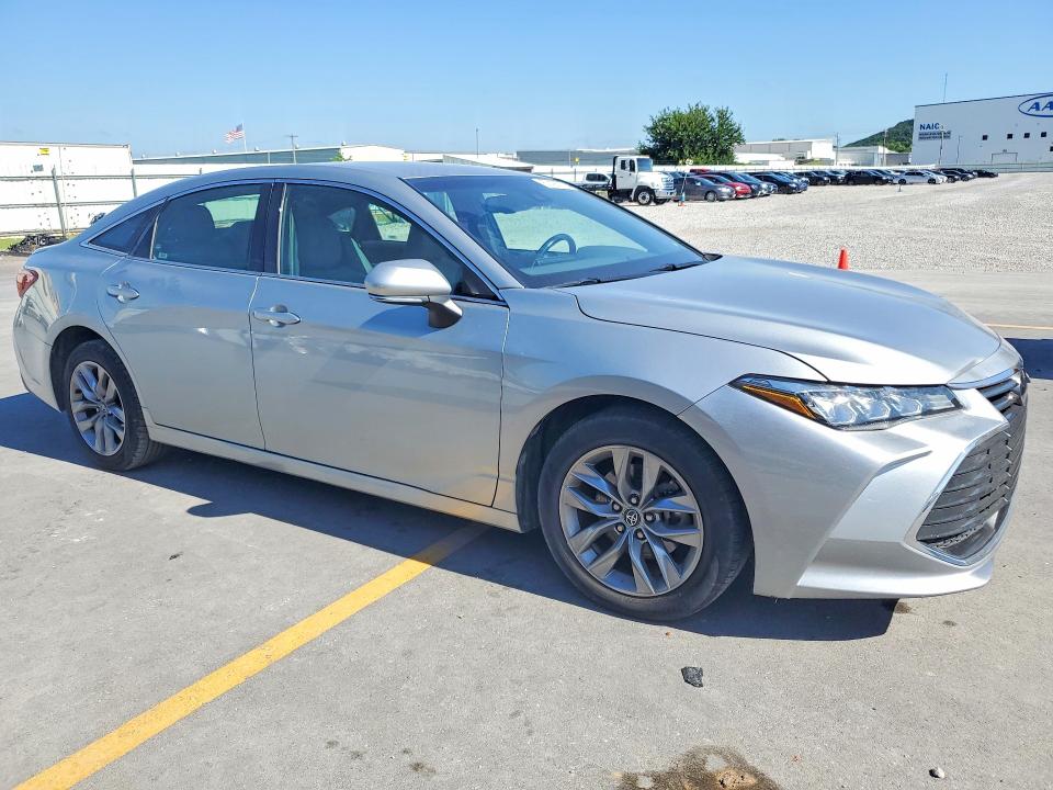 2020 Toyota VIN 4T1JZ1FB5LU049437 COPART salvage auction — REAR END, OK - CERT OF TITLE-SALVAGE, sold $11,000 on 2026-07-02 (photo 4)