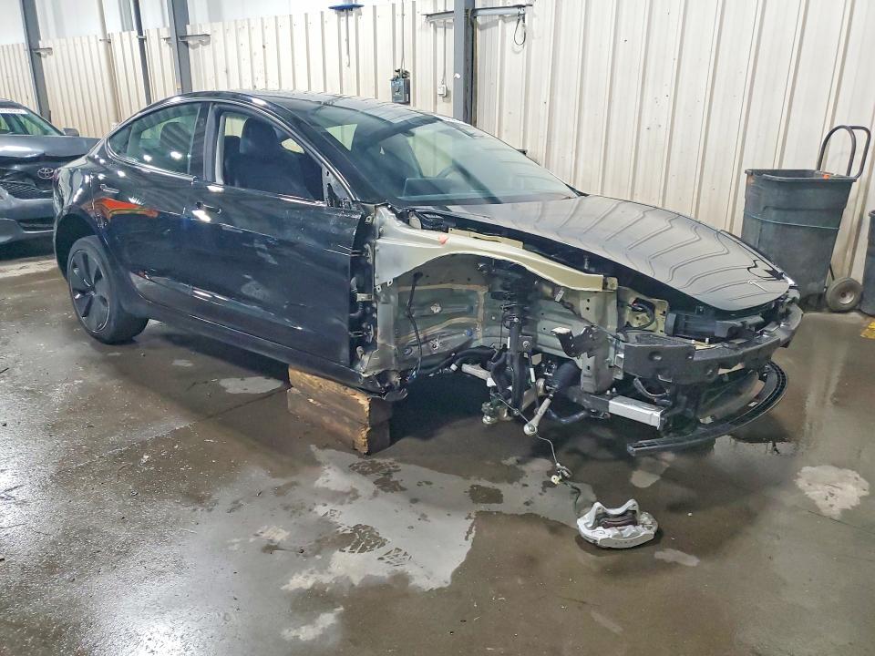 2024 Tesla Model 3 VIN 5YJ3E1EB9RF814712 COPART salvage auction — SIDE, Mn - Cert Of Title-Salvage, sold $250 on 2026-07-28 (photo 4)
