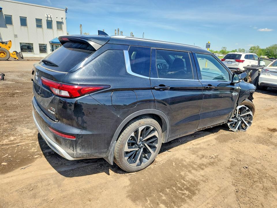 2024 Mitsubishi Outlander VIN JA4T5WA9XRZ623644 COPART salvage auction — FRONT END, Qc - Gravement Accidente, sold $150 on 2026-07-21 (photo 3)