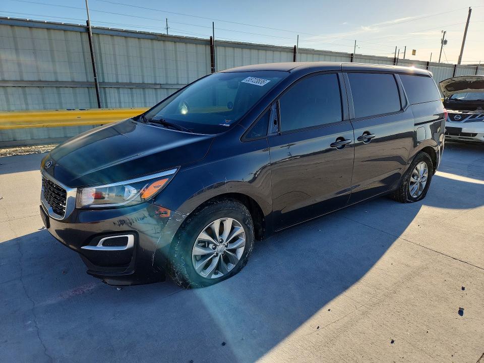 2021 Kia SEDONA VIN KNDMB5C18M6673831 COPART salvage auction — FRONT END, Tx - Certificate Of Title, sold $2,450 on 2026-07-10 (photo 1)