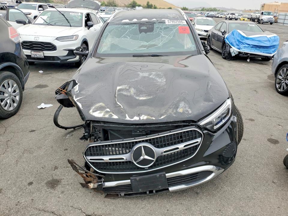 2024 Mercedes-benz VIN W1NKM4GB1RF196450 COPART salvage auction — ROLLOVER, Fl - Cert Of Title Slvg Rebuildable, sold $5,100 on 2026-07-11 (photo 5)