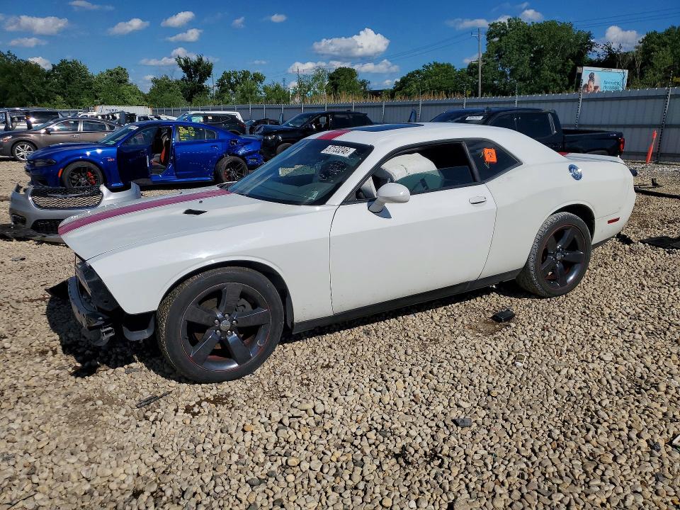2014 Dodge Challenger VIN 2C3CDYAG5EH112098 COPART salvage auction — FRONT END, Il - Salvage Certificate, sold $1,150 on 2026-07-31 (photo 1)