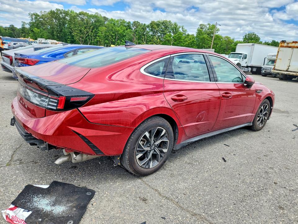 2025 Hyundai Sonata VIN KMHL64JA8SA504959 COPART salvage auction — REAR END, Fl - Certificate Of Destruction, sold $8,200 on 2026-07-22 (photo 3)