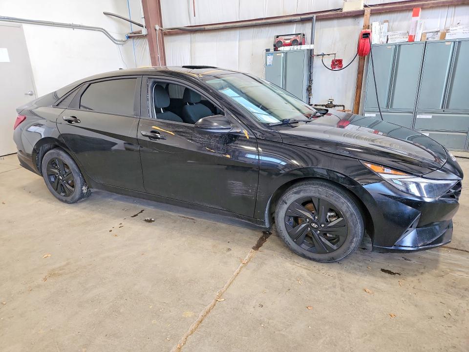 2022 Hyundai Elantra VIN KMHLM4AG0NU358294 COPART salvage auction — VANDALISM, Ab - Bos - Salvage, sold $2,200 on 2026-07-09 (photo 4)
