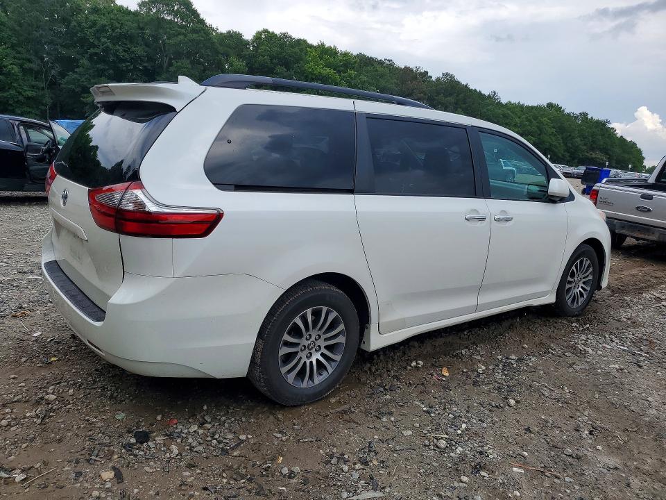 2020 Toyota Sienna VIN 5TDYZ3DC4LS085389 COPART salvage auction — FRONT END, GA - CERT OF TITLE-SALVAGE, sold $12,400 on 2026-07-31 (photo 3)