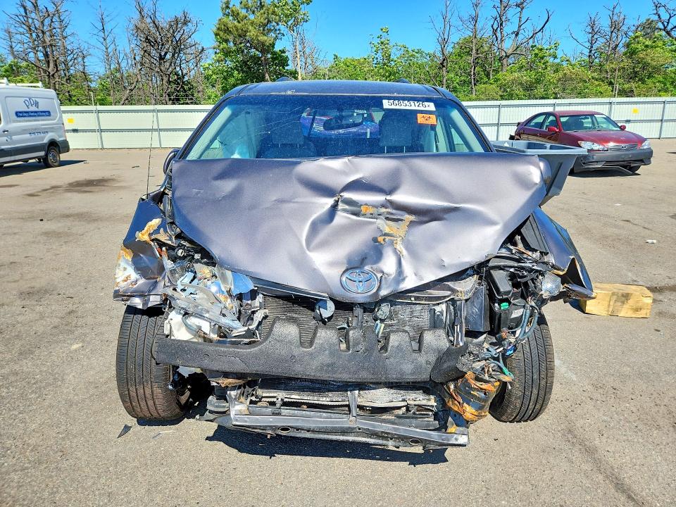 2014 Toyota Sienna VIN 5TDKK3DC6ES434193 COPART salvage auction — FRONT END, Ny - Mv-907A Salvage Certificate, sold $800 on 2026-07-08 (photo 5)
