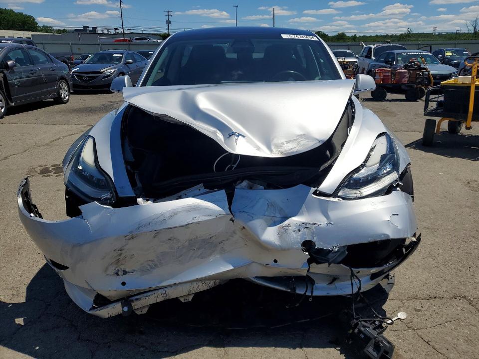 2018 Tesla VIN 5YJ3E1EAXJF045973 COPART salvage auction — FRONT END, Pa - Certificate Of Salvage, sold $4,500 on 2026-07-17 (photo 5)