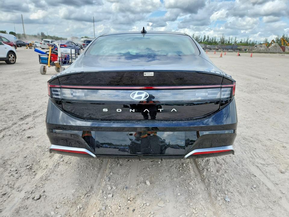 2025 Hyundai Sonata VIN KMHL64JAXSA482107 COPART salvage auction — FRONT END, Ca - Certificate Of Title, sold $9,400 on 2026-07-28 (photo 6)