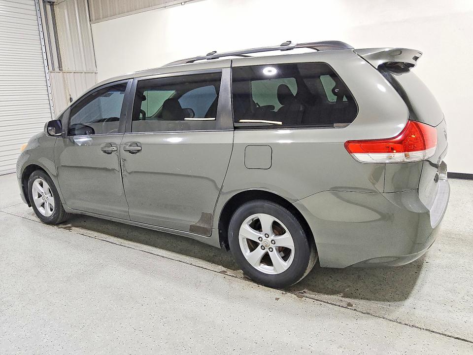 2011 Toyota Sienna VIN 5TDKK3DC4BS103012 COPART salvage auction — MECHANICAL, FL - CERTIFICATE OF TITLE, sold $1,800 on 2026-07-16 (photo 2)
