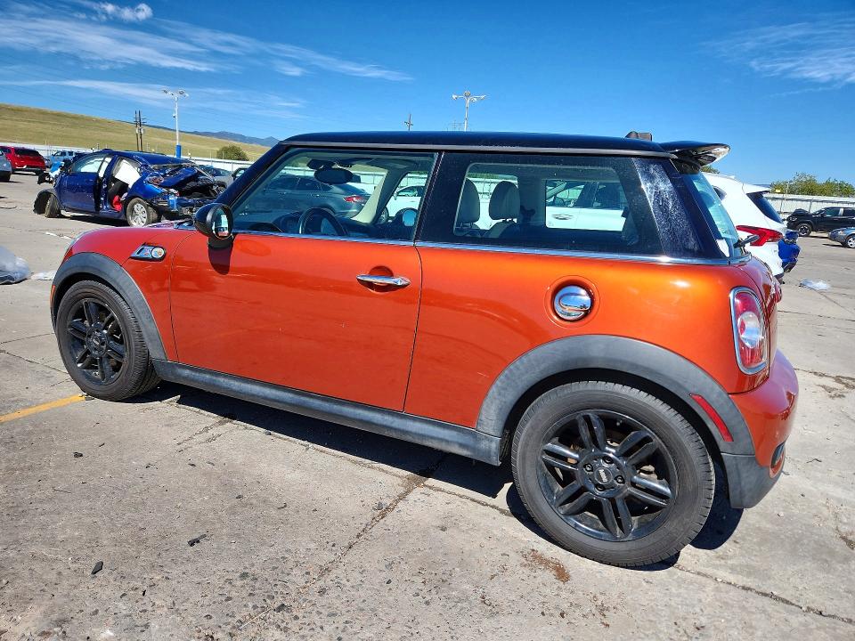 2013 Mini VIN WMWSV3C51DT388490 COPART salvage auction — HAIL, Co - Certificate Of Title, sold $2,300 on 2026-07-08 (photo 2)