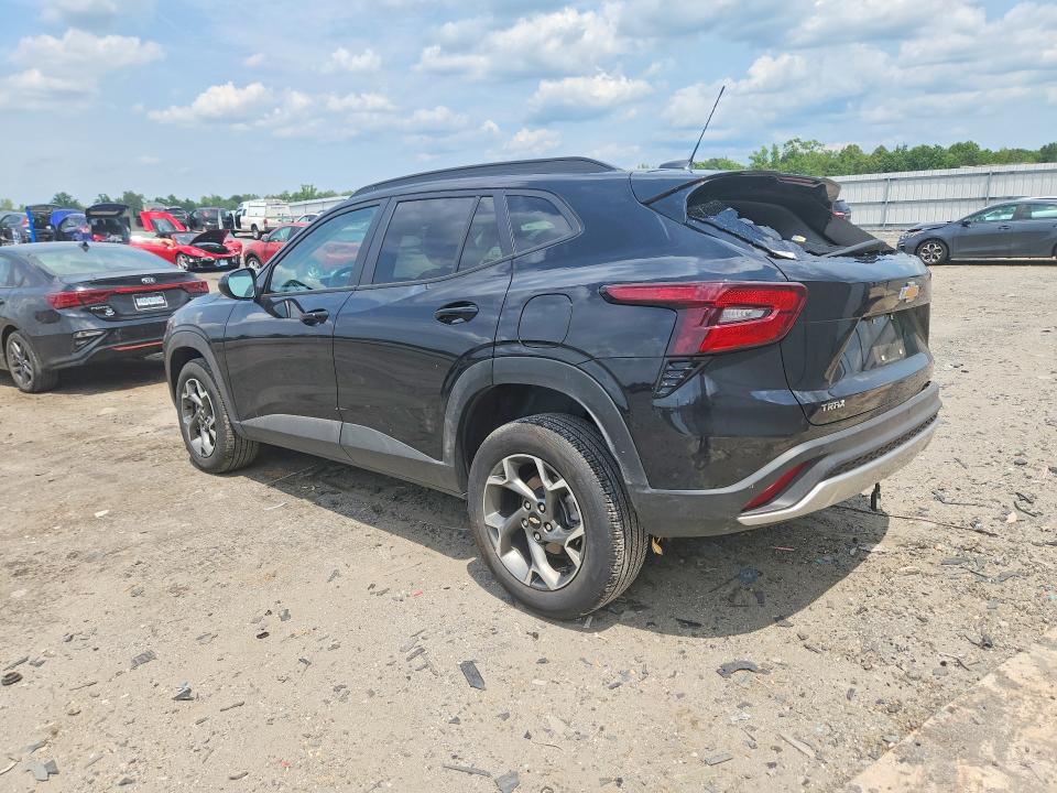 2025 Chevrolet Trax VIN KL77LHEP5SC249063 COPART salvage auction — REAR END, VA - CERT OF TITLE - SALVAGE, sold $4,450 on 2026-07-29 (photo 2)