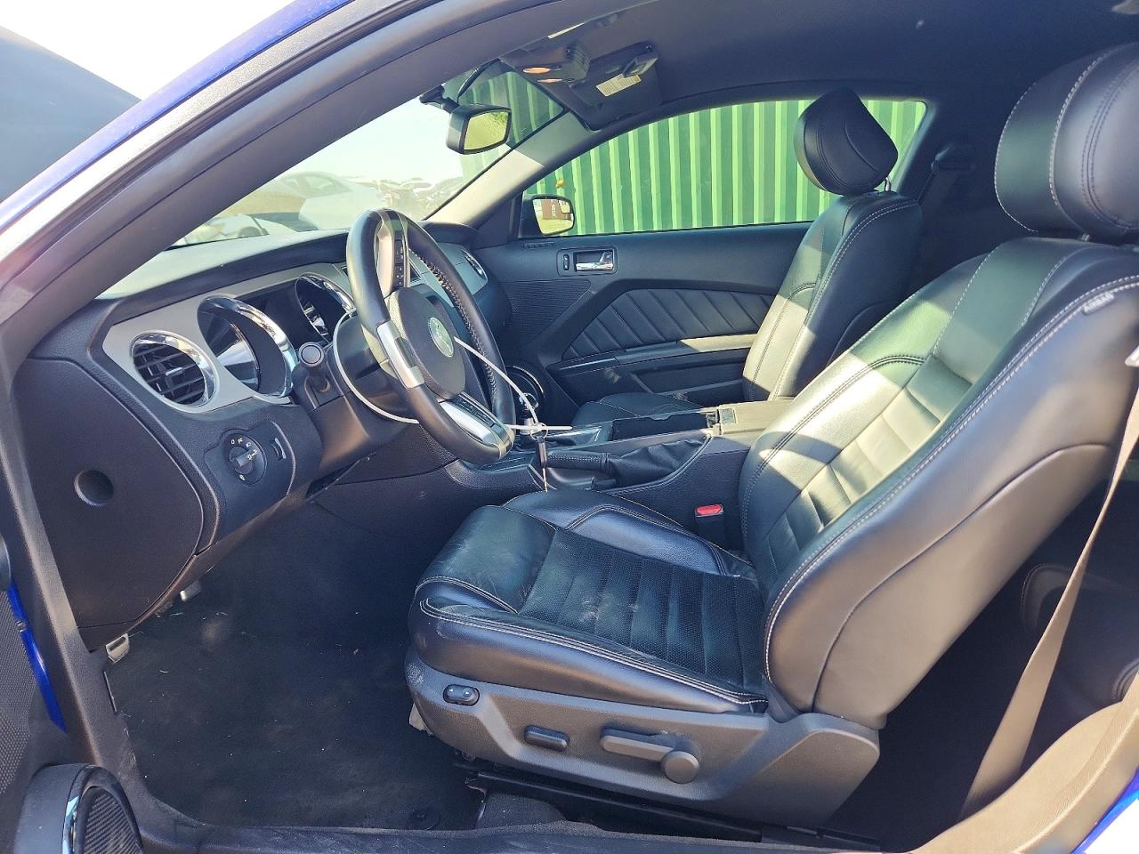 2013 Ford Mustang VIN 1ZVBP8CF4D5264735 COPART salvage auction — Rear End, IL - SALVAGE CERTIFICATE, sold $6,300 on 2026-07-09 (photo 7)