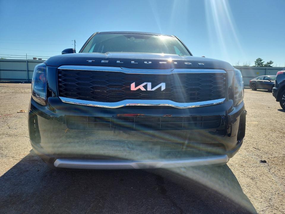 2022 Kia Telluride VIN 5XYP2DHC7NG250447 COPART salvage auction — SIDE, Pa - Certificate Of Salvage, sold $3,000 on 2026-07-21 (photo 5)