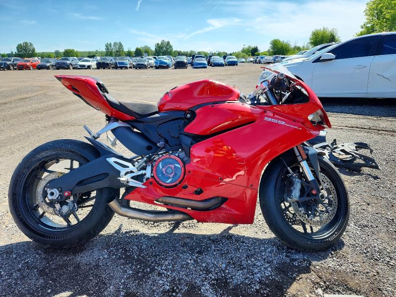 2017 Ducati Panigale VIN ZDM14B1W9HB004639 COPART salvage auction — SIDE, On - Permit No Brand - Unfit, sold $4,850 on 2026-08-13 (photo 1)